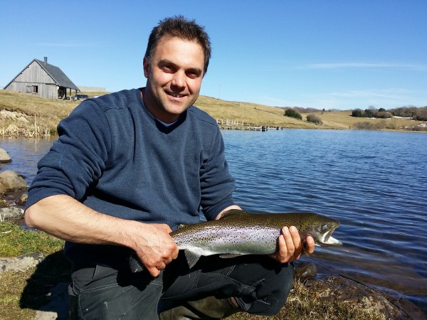 Ma premiére truite à la mouche